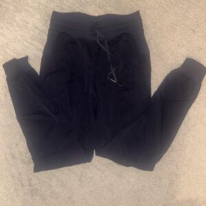 Lululemon Women’s Dance Studio High Rise Jogger 7/8 Length